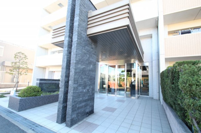 【エントランス】 | ペット飼育可ライフレビュー海老名南マスターステージ３階3LDKリフォーム済み【仲介手数料無料】