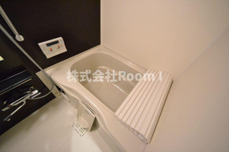 【浴室】 | プレサンス堺筋本町エグゼブラン | コンパクトで使いやすいお風呂です
