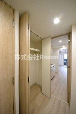 【収納】 | プレサンス堺筋本町エグゼブラン | 大きなものも収納できそうです
