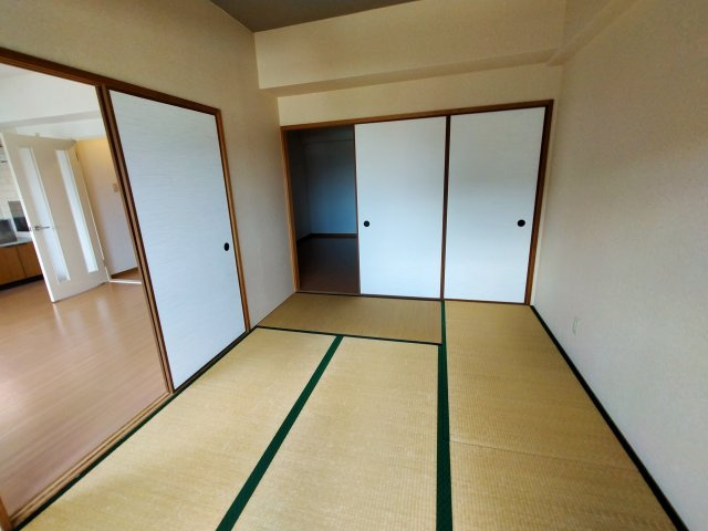  | フローリッシュ北田