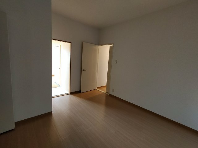  | フローリッシュ北田