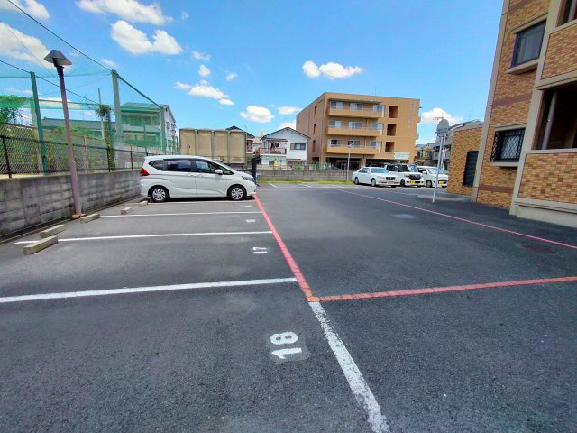 【駐車場】 | フローリッシュ北田