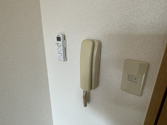 【セキュリティ】 | アートプラザ124 | インターホン（同物件別室写真です）
