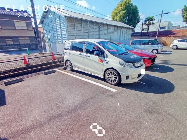 アムールコーラルリーフ　　刈谷市近郊の賃貸ならクラスホーム刈谷店の駐車場