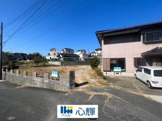 【前面道路含む現地写真】 | 宇部市東平原二丁目土地　366坪 | 現地（2023年10月31日撮影）
