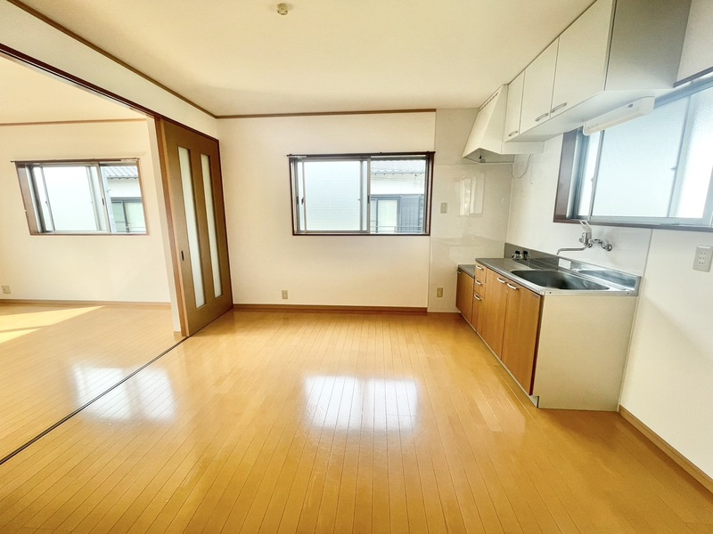 熊本市中央区出水５丁目のアパートのキッチン