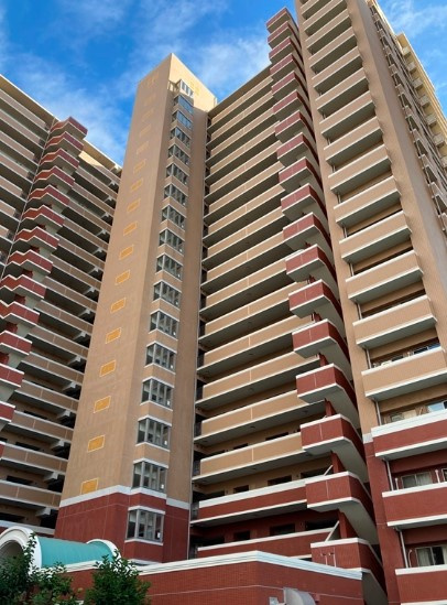 レジアスフォート新浦安C棟の外観