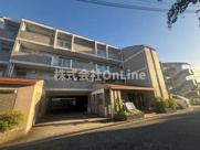 ドゥヴァンルパルク川村の画像