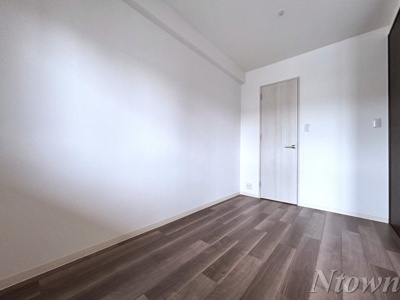 【洋室】 | S-RESIDENCE茶屋ヶ坂East | 広々とした洋室です