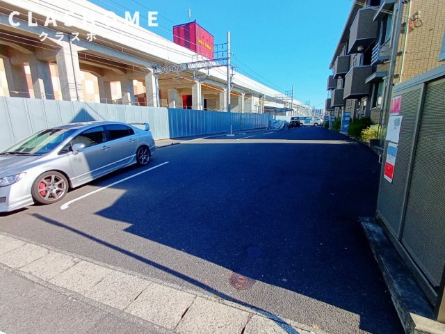 Ｐｅａｃｅ　Ｆｌｏｒａ　　刈谷市近郊の賃貸ならクラスホーム刈谷店の駐車場|同物件の別部屋になります。