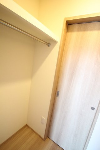 グランカーサ川崎生田の収納|同じ間取りの違うお部屋の写真になります。