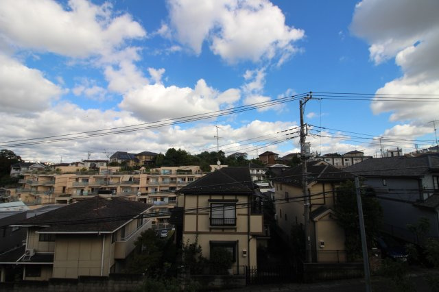 グランカーサ川崎生田の展望|同じ間取りの違うお部屋の写真になります。