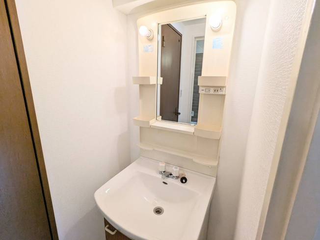 【洗面所】 | イスズハイツベル苦楽園P-1