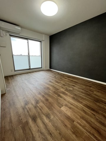 仲介手数料0円！Brave亀島本陣の居間・リビング