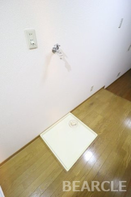 【居間・リビング】 | アーバンレイ12 | こちらのリビングで趣味の時間をお楽しみください