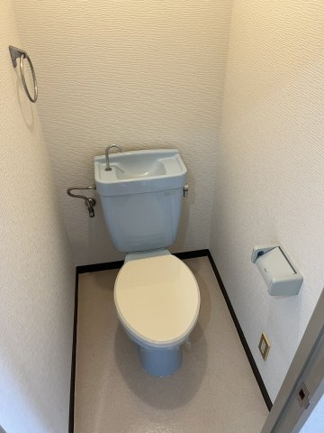 仲介手数料0円！メゾン・ド・カルティエのトイレ