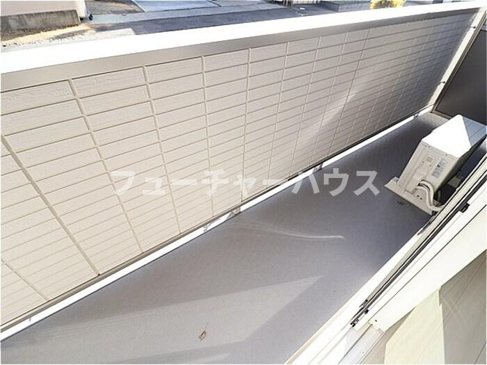 フォレスト新原のバルコニー