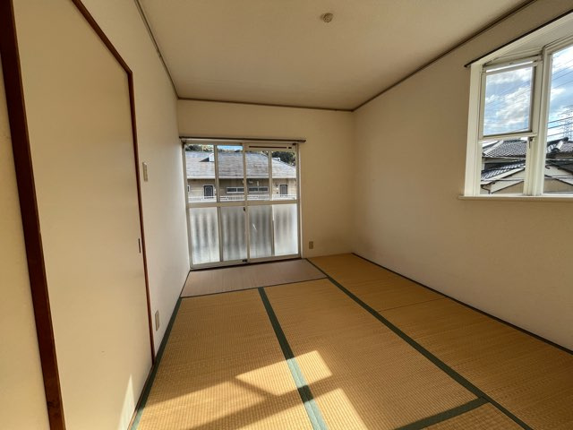 エステートピア宮ノ下Ⅲ番館の和室