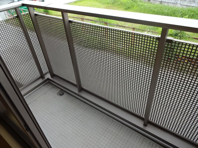 サンテラス光大寺のバルコニー