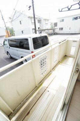 【バルコニー】 | ヴィラモデルナB | ※同物件・反転タイプの写真です。