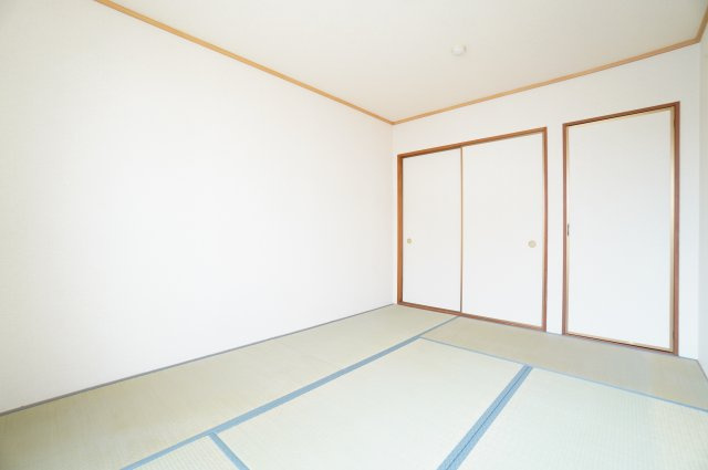 【和室】 | ヴィラモデルナB | ※同物件・反転タイプの写真です。