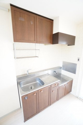 【キッチン】 | ヴィラモデルナB | ※同物件・反転タイプの写真です。