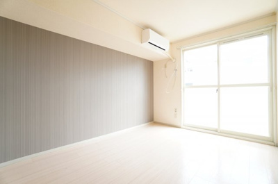 【洋室】 | ヴィラモデルナB | ※同物件・反転タイプの写真です。