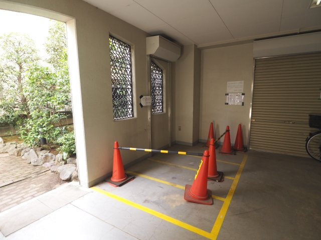 アーバンハイツ三晴バイク専用駐車場