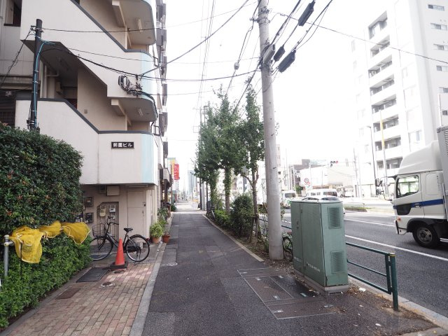 アーバンハイツ三晴バイク専用駐車場