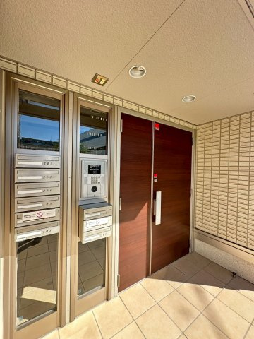 ブライトテラスのエントランス