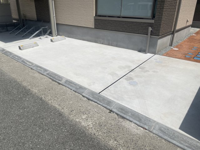 サントークⅡの駐車場