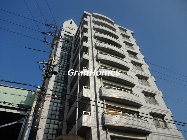 ぱすてる　めぞん　クレヨンの外観