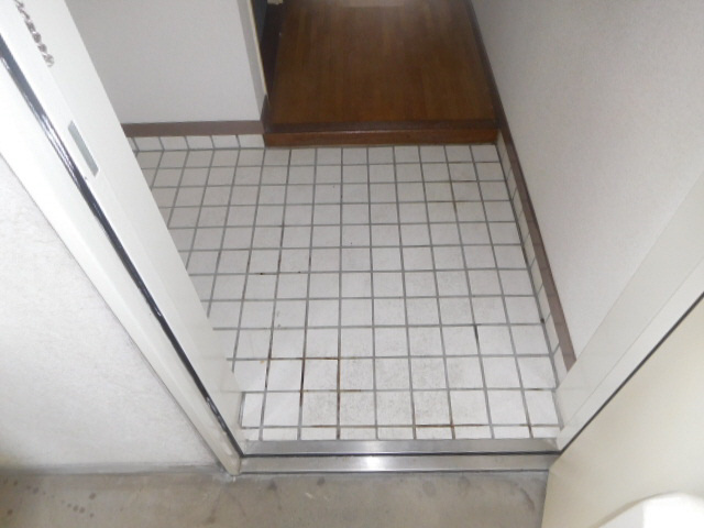 ぱすてる　めぞん　クレヨンの玄関