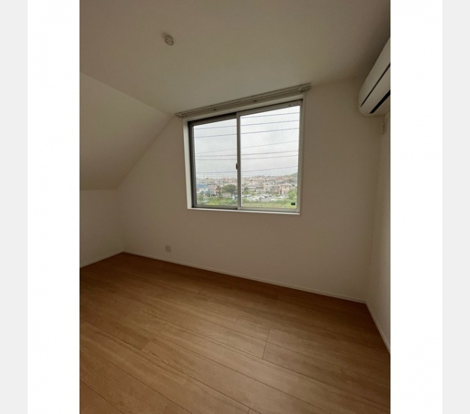 Kolet市が尾#02の居間・リビング