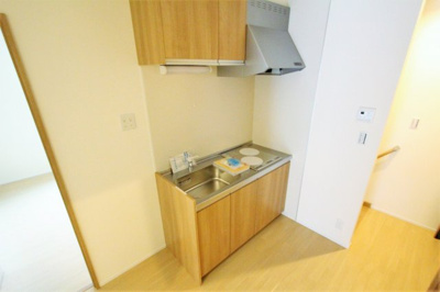 【キッチン】 | ビュトカイユ | 参考写真（同物件別部屋）