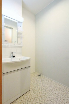 【洗面所】 | ビュトカイユ | 参考写真（同物件別部屋）