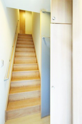 【玄関】 | ビュトカイユ | 参考写真（同物件別部屋）