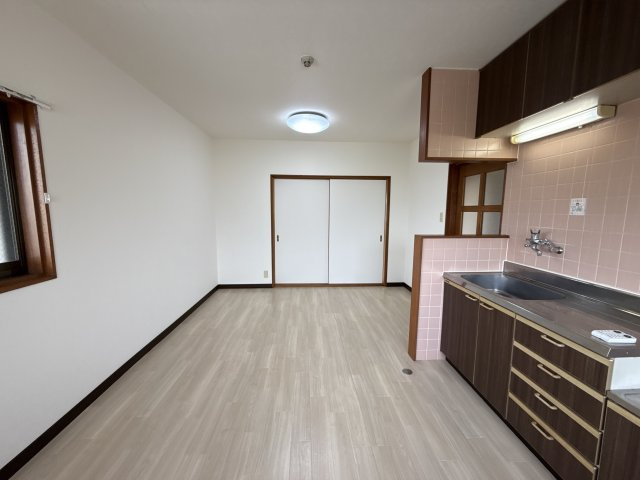 ハイライフ高砂の居間・リビング