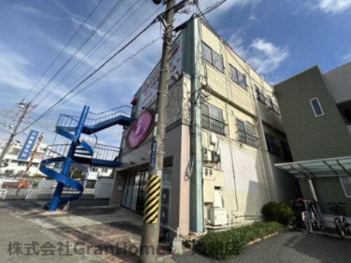 レアール増位本町の外観