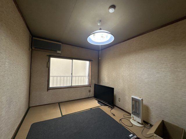 レアール増位本町の居間・リビング