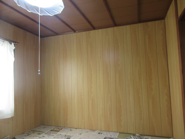 浦岡マンションの寝室