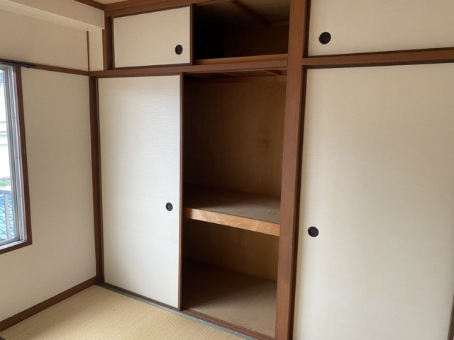 マンション鳩岡の収納