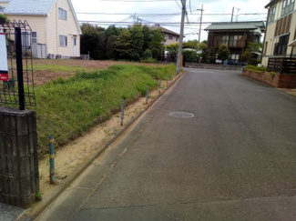 【前面道路含む現地写真】