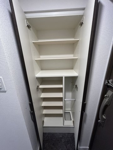 ※写真は別部屋の物になります 