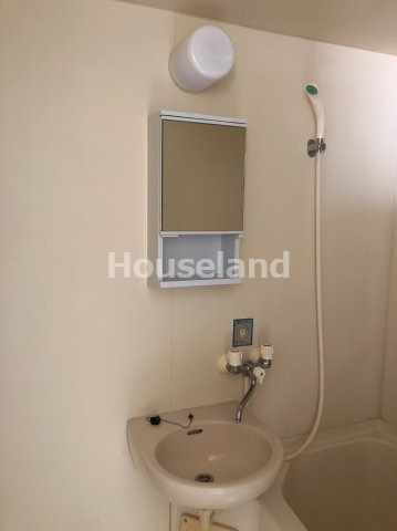 ヨットカワシマの洗面所