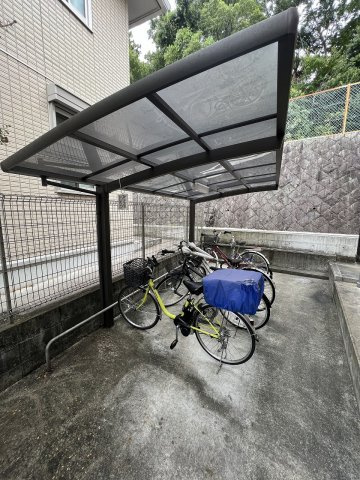 ザウバーヴィントⅡのその他共用部分|自転車置場