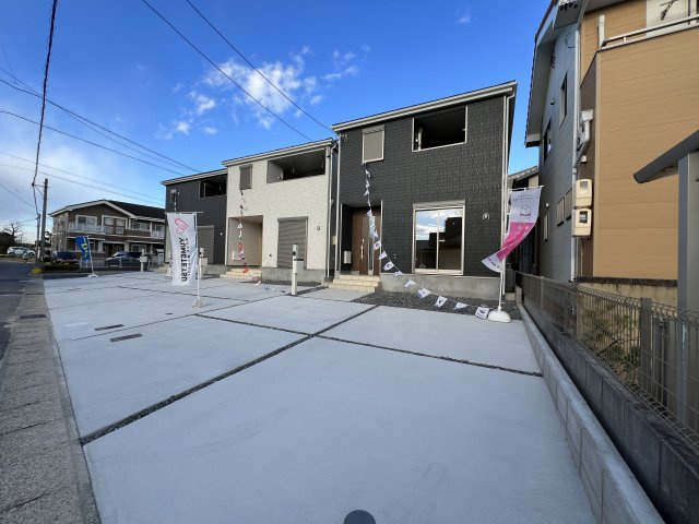 碧南市弥生町第2新築戸建　4号棟の駐車場|カースペースがあります