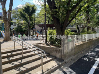 【周辺】 | 近くに児童公園があります。