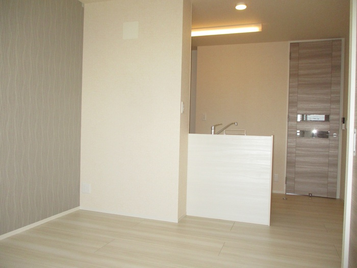 オーフィングⅢの居間・リビング