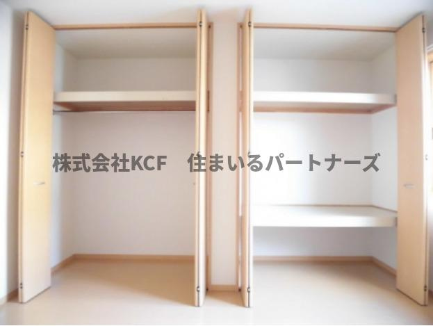 リビングタウン江戸屋敷 Dの収納|便利な収納スペースです